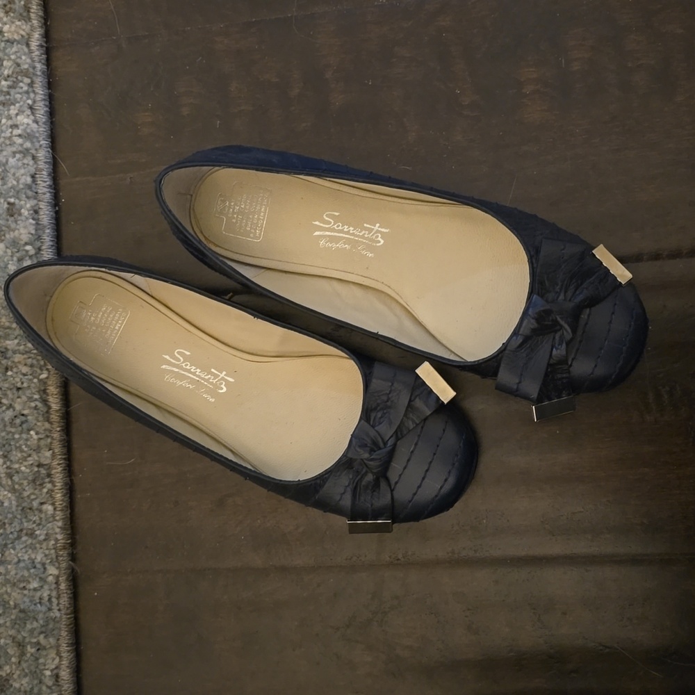 Black Snake Print Round Toe Ballet Flat